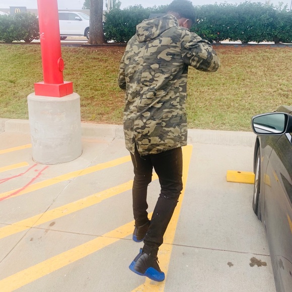 deetae973